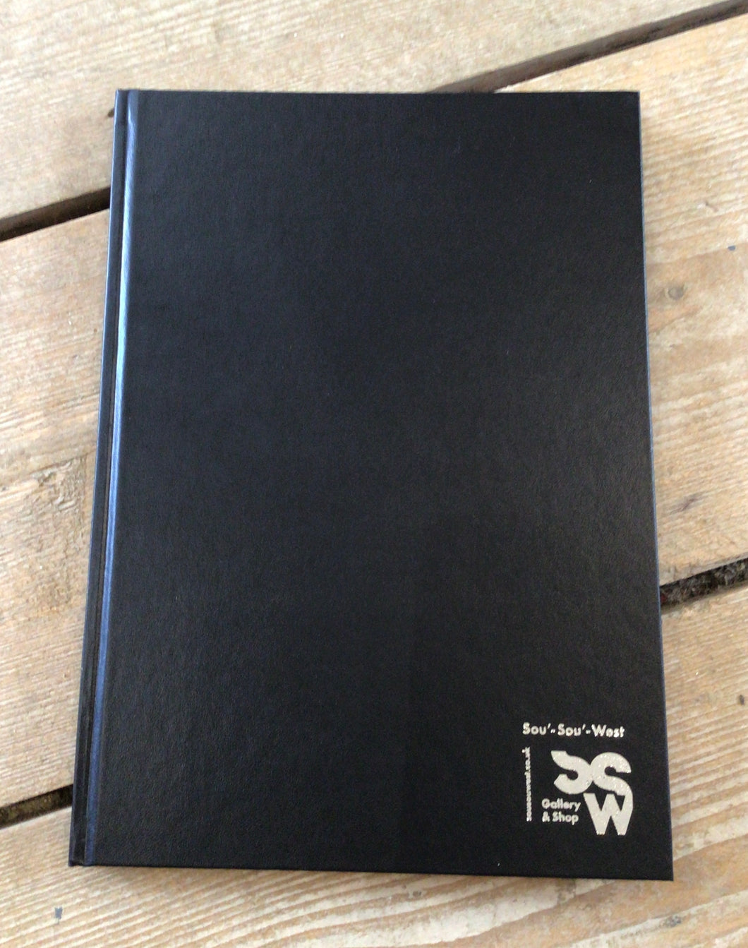 A4 Portrait Classic Hardback Sketchbook- Black