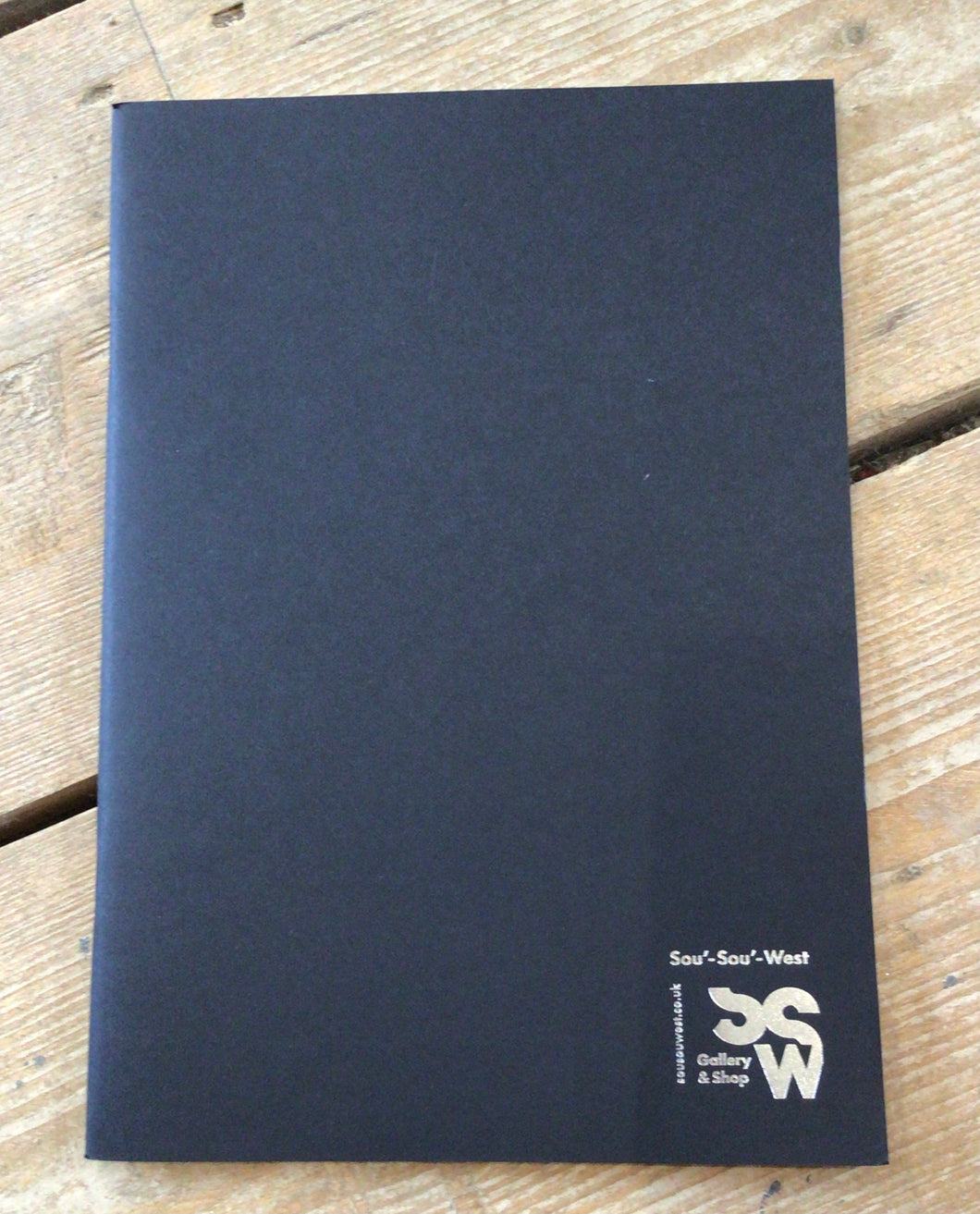 A4 Starter Sketchbook black/coloured